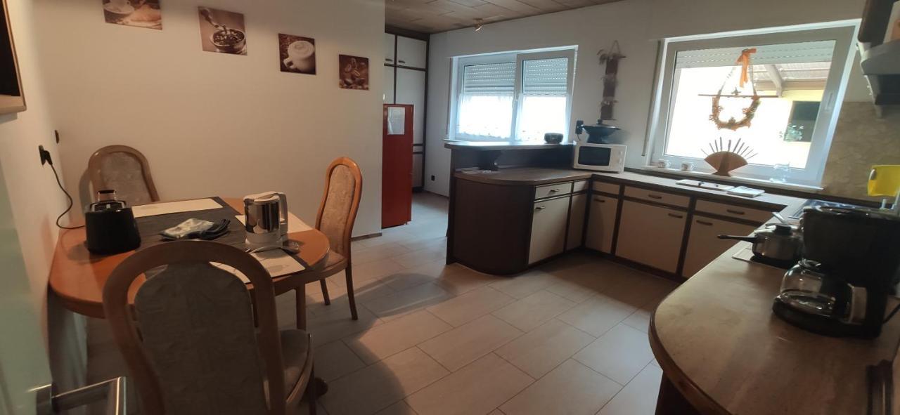 Freigericht Monteur Unterkunft Gaestewohnung Ferienwohnung - Haus Huth מראה חיצוני תמונה